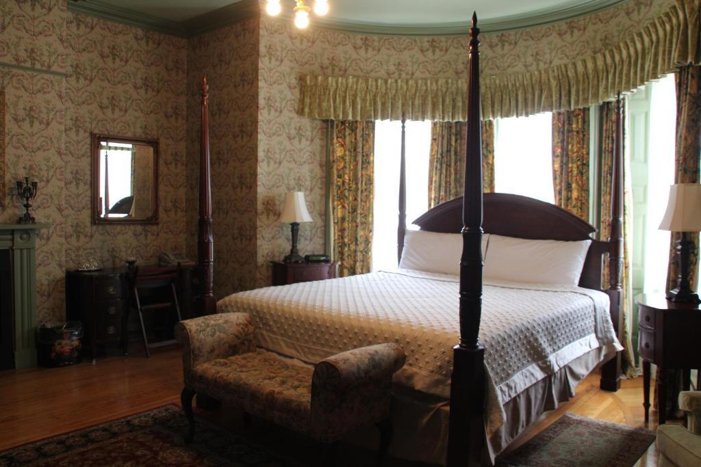 Fairholm Boutique Inns Charlottetown Værelse billede