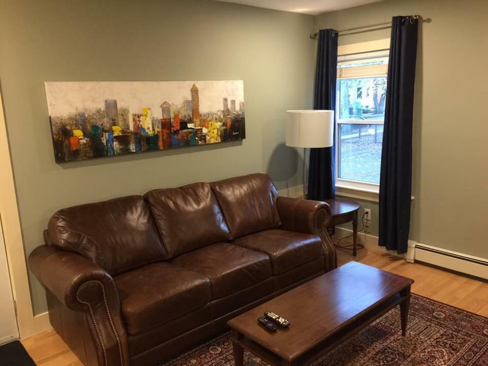 Fairholm Boutique Inns Charlottetown Værelse billede